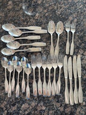 Hampton Silversmiths Stainless Steel China Flatware Set Incomplete Silverware